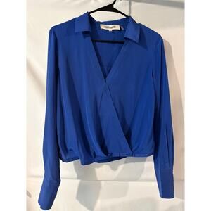 Diane Von Furstenberg lightweight silk crossover blouse